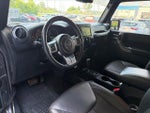 2017 Wrangler Thumbnail 19