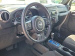 2017 Wrangler Thumbnail 15