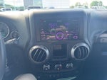 2014 Wrangler Thumbnail 13