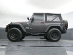 2014 Wrangler Thumbnail 27