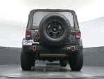 2014 Wrangler Thumbnail 29