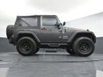 2014 Wrangler Thumbnail 31