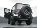 2014 Wrangler Thumbnail 38