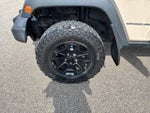 2016 Wrangler Thumbnail 25