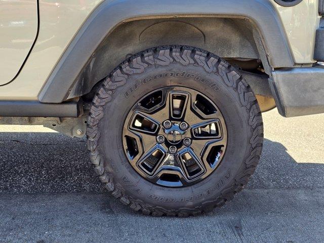 2017 Jeep Wrangler - $16,761
