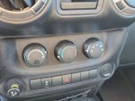 2017 Wrangler Thumbnail 21