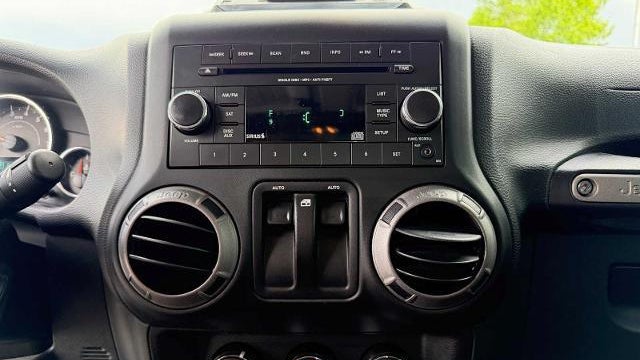 2016 Jeep Wrangler Sport S