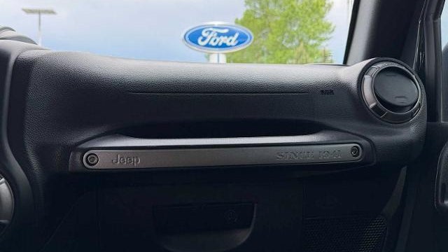 2016 Jeep Wrangler Sport S