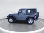 2014 Wrangler Thumbnail 6