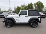 2016 Wrangler Thumbnail 2