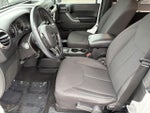 2016 Wrangler Thumbnail 11