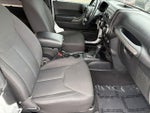 2016 Wrangler Thumbnail 14