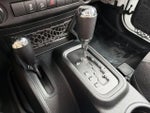 2016 Wrangler Thumbnail 21