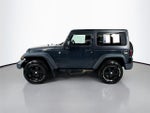 2016 Wrangler Thumbnail 4