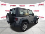 2014 Wrangler Thumbnail 3