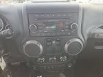 2014 Wrangler Thumbnail 24