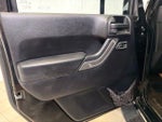 2014 Wrangler Thumbnail 10