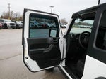 2016 Wrangler Thumbnail 18