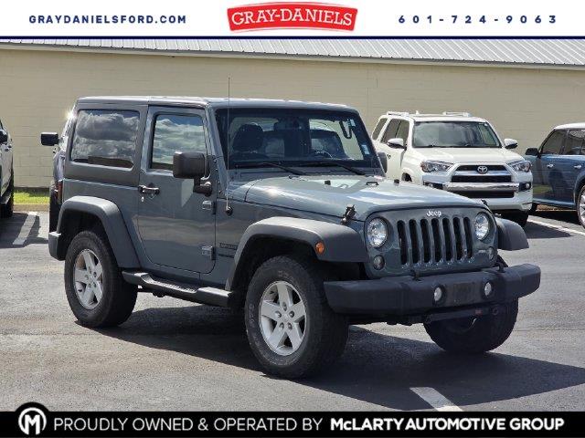 2015 Jeep Wrangler - $11,500