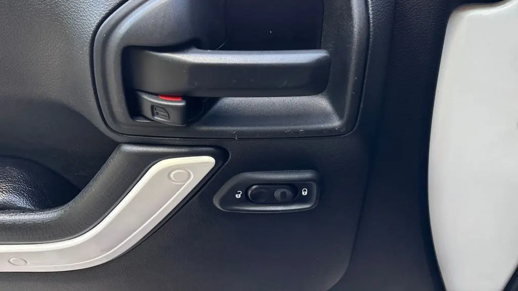 2016 Jeep Wrangler Sport S