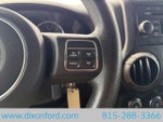 2016 Wrangler Thumbnail 15