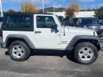 2016 Wrangler Thumbnail 3