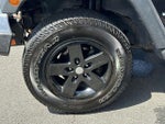 2017 Wrangler Thumbnail 10