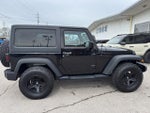 2014 Wrangler Thumbnail 8