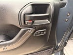 2017 Wrangler Thumbnail 9