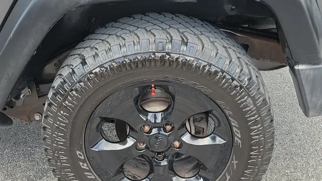 2017 Jeep Wrangler Sport