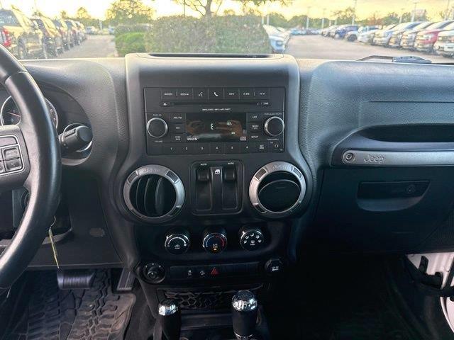 2015 Jeep Wrangler - $20,000