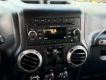 2017 Wrangler Thumbnail 18