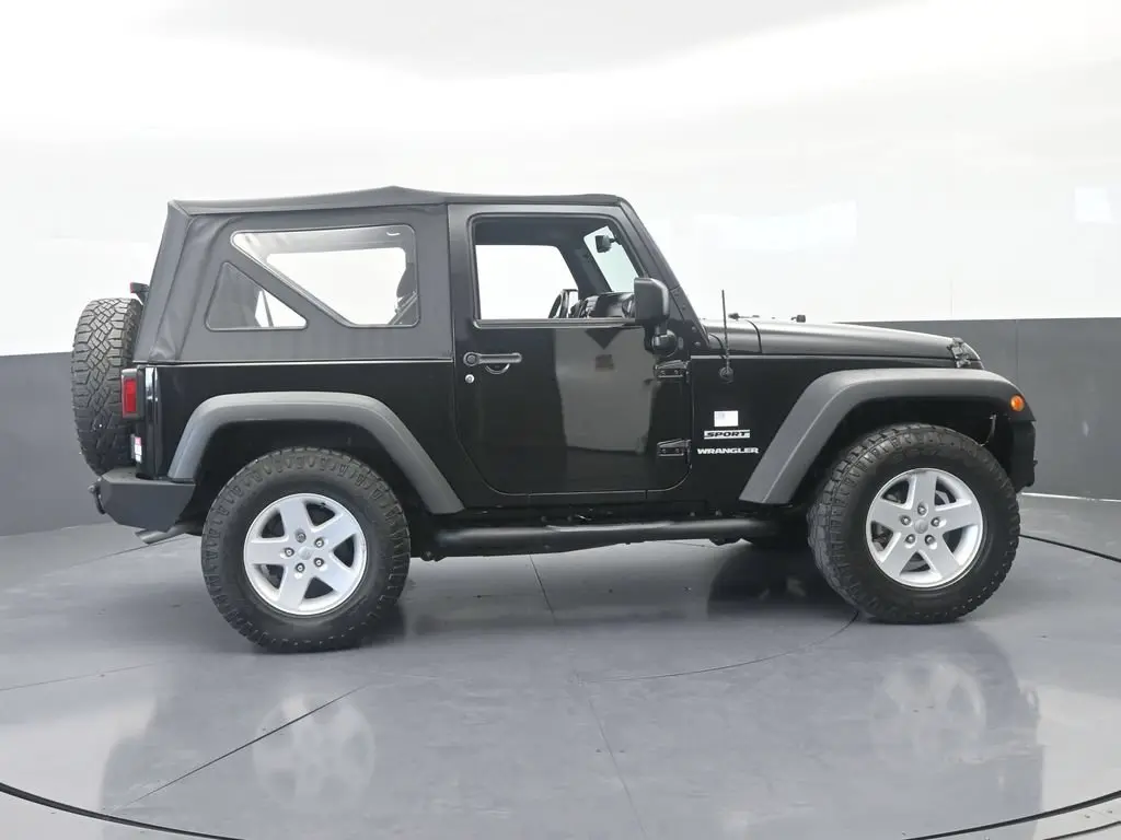 2017 Jeep Wrangler - $14,991