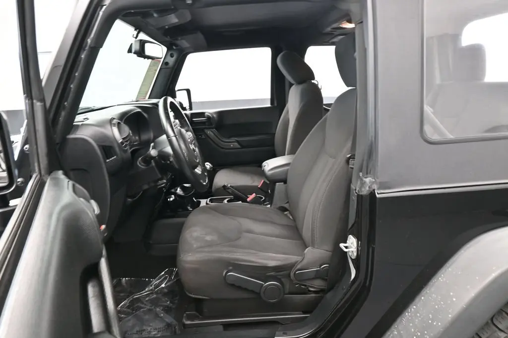 2017 Jeep Wrangler - $14,991