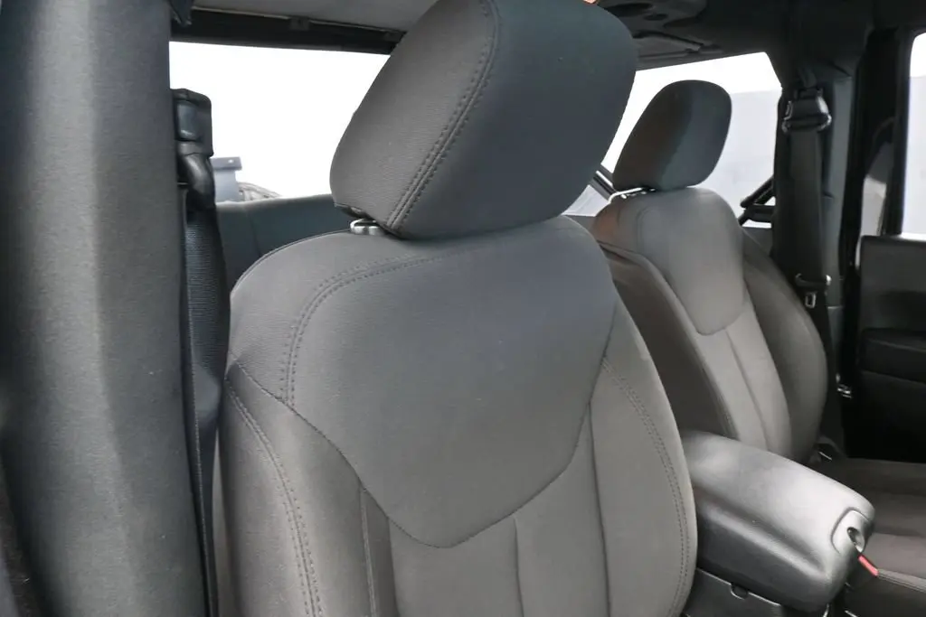 2017 Jeep Wrangler - $14,991