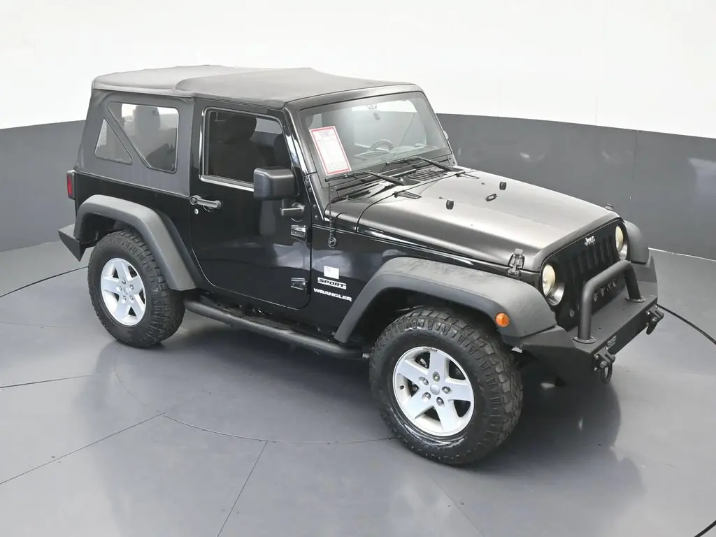 2017 Jeep Wrangler - $14,991