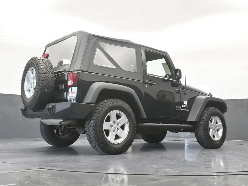 2017 Jeep Wrangler - $14,991