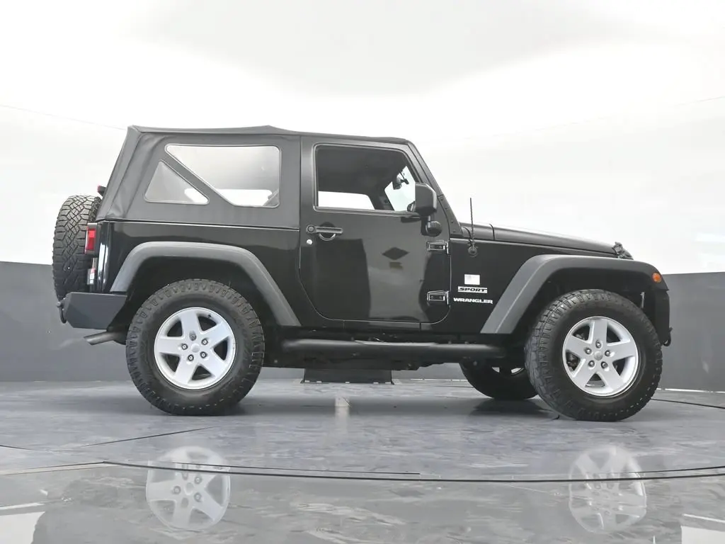 2017 Jeep Wrangler - $14,991