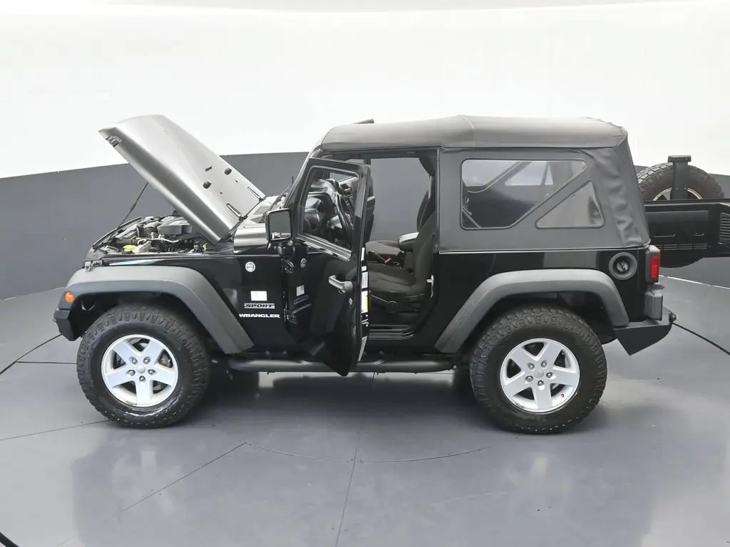 2017 Jeep Wrangler - $14,991