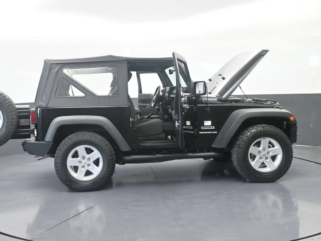 2017 Jeep Wrangler - $14,991