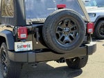 2016 Wrangler Thumbnail 8