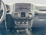 2016 Wrangler Thumbnail 25