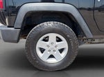 2017 Wrangler Thumbnail 23