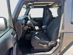2017 Wrangler Thumbnail 24