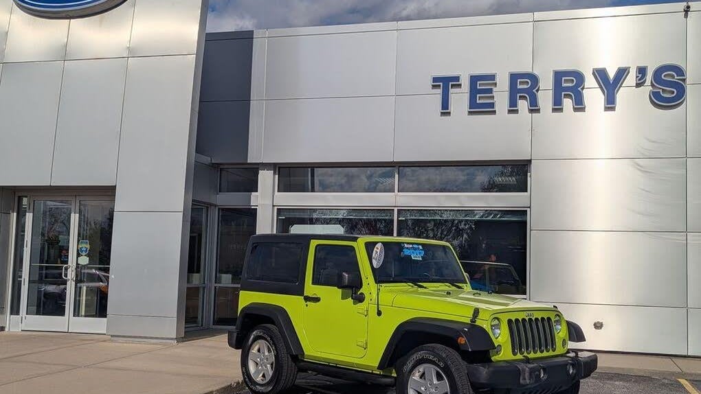 Preowned 2017 Jeep Wrangler Sport for Sale
