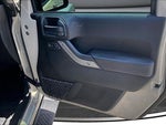 2017 Wrangler Thumbnail 24