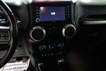 2013 Wrangler Thumbnail 16