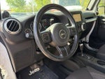 2014 Wrangler Thumbnail 15