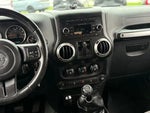 2016 Wrangler Thumbnail 14