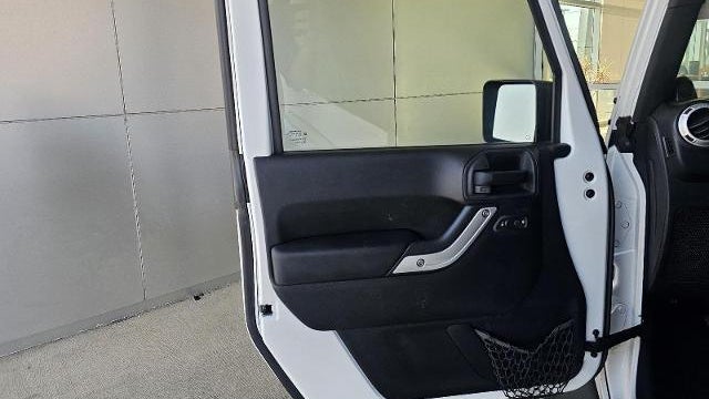 2013 Jeep Wrangler Sahara